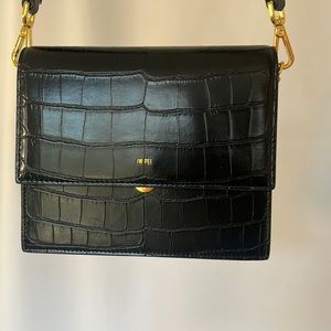 JW PEI purse